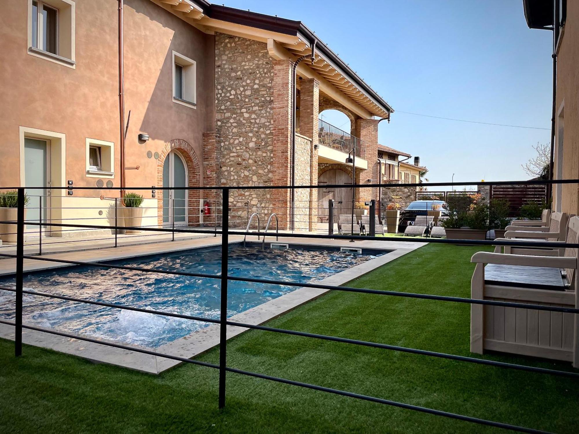 Villa Fontanelle Gardapartments Polpenazze del Garda Bagian luar foto