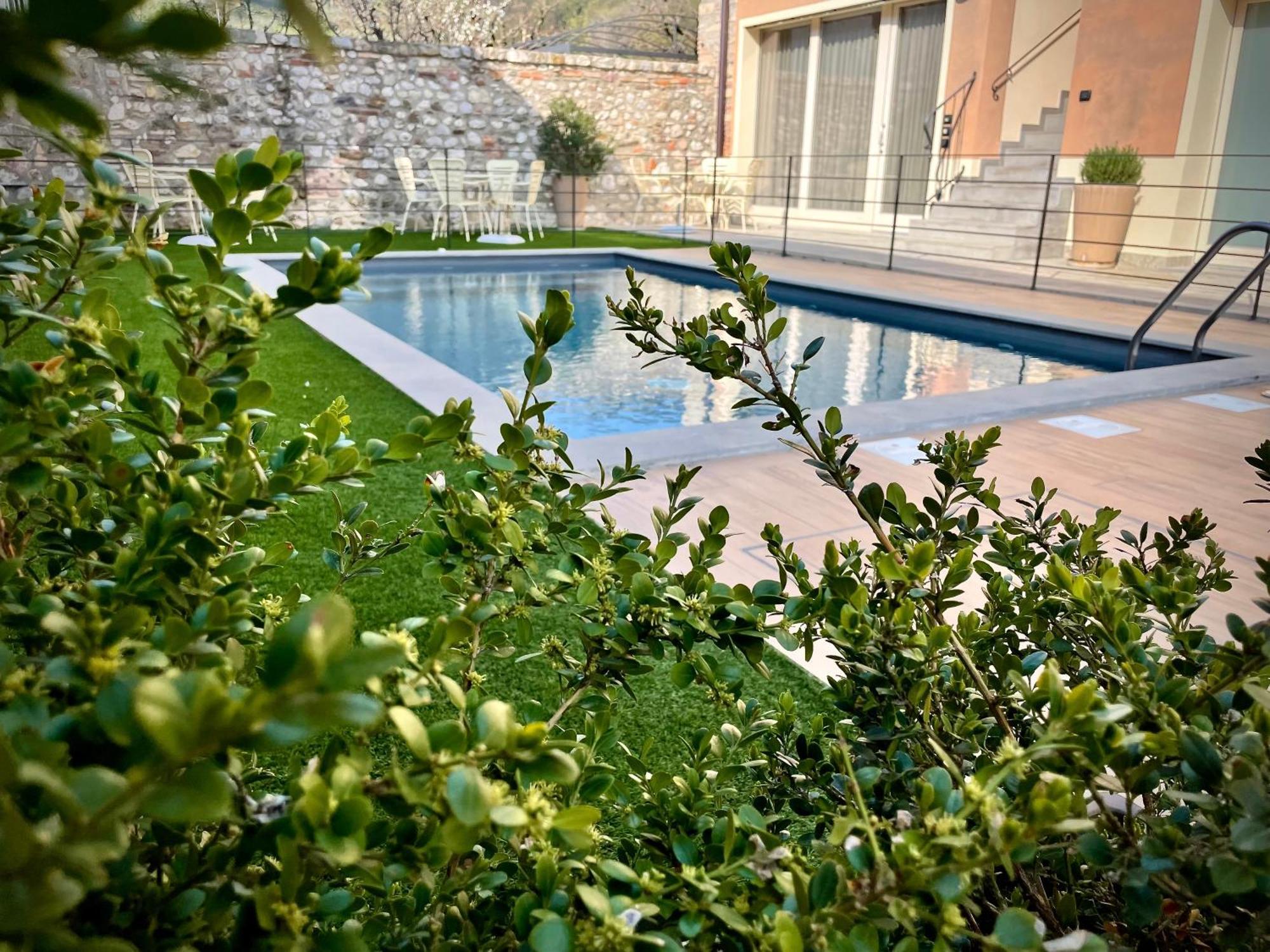 Villa Fontanelle Gardapartments Polpenazze del Garda Bagian luar foto