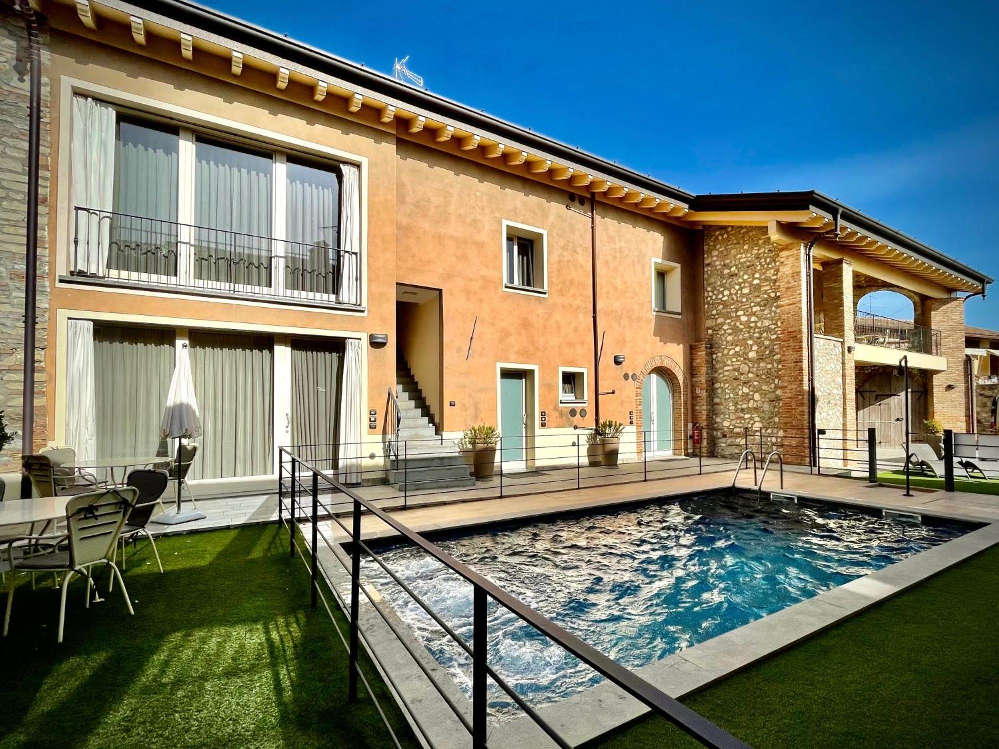 Villa Fontanelle Gardapartments Polpenazze del Garda Bagian luar foto